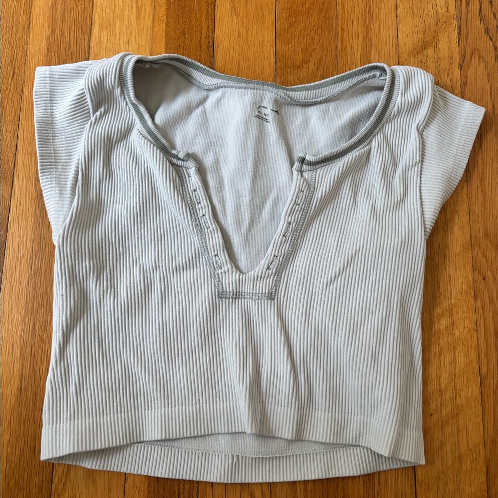 Urban Outfitters Gray Ribbed Crop Blouse